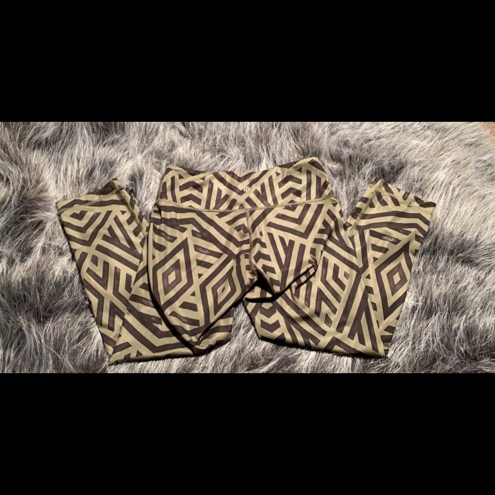 Lululemon Crop
